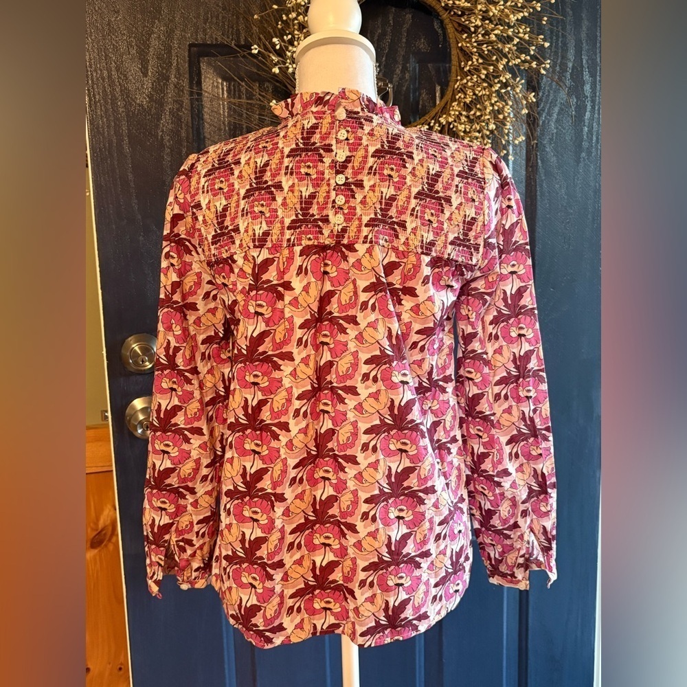 J. Crew Liberty Fabric Pink Floral Smocked Long Sleeve Top Button Back XS - Picture 4 of 11